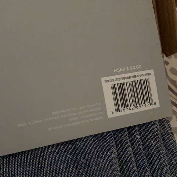 Lush Decor Farmhouse Textured Panels - Picture 6 of 7